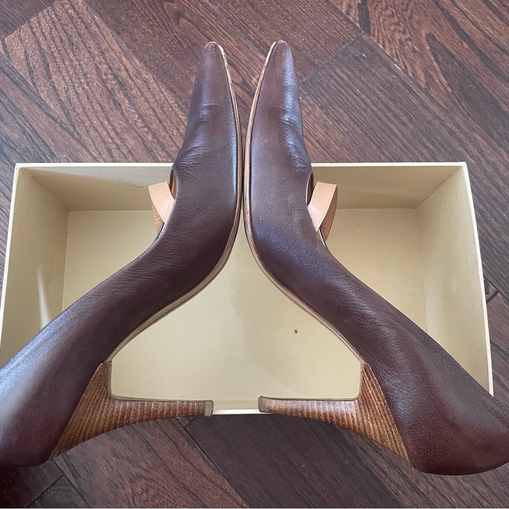 Louis Vuitton - image 2